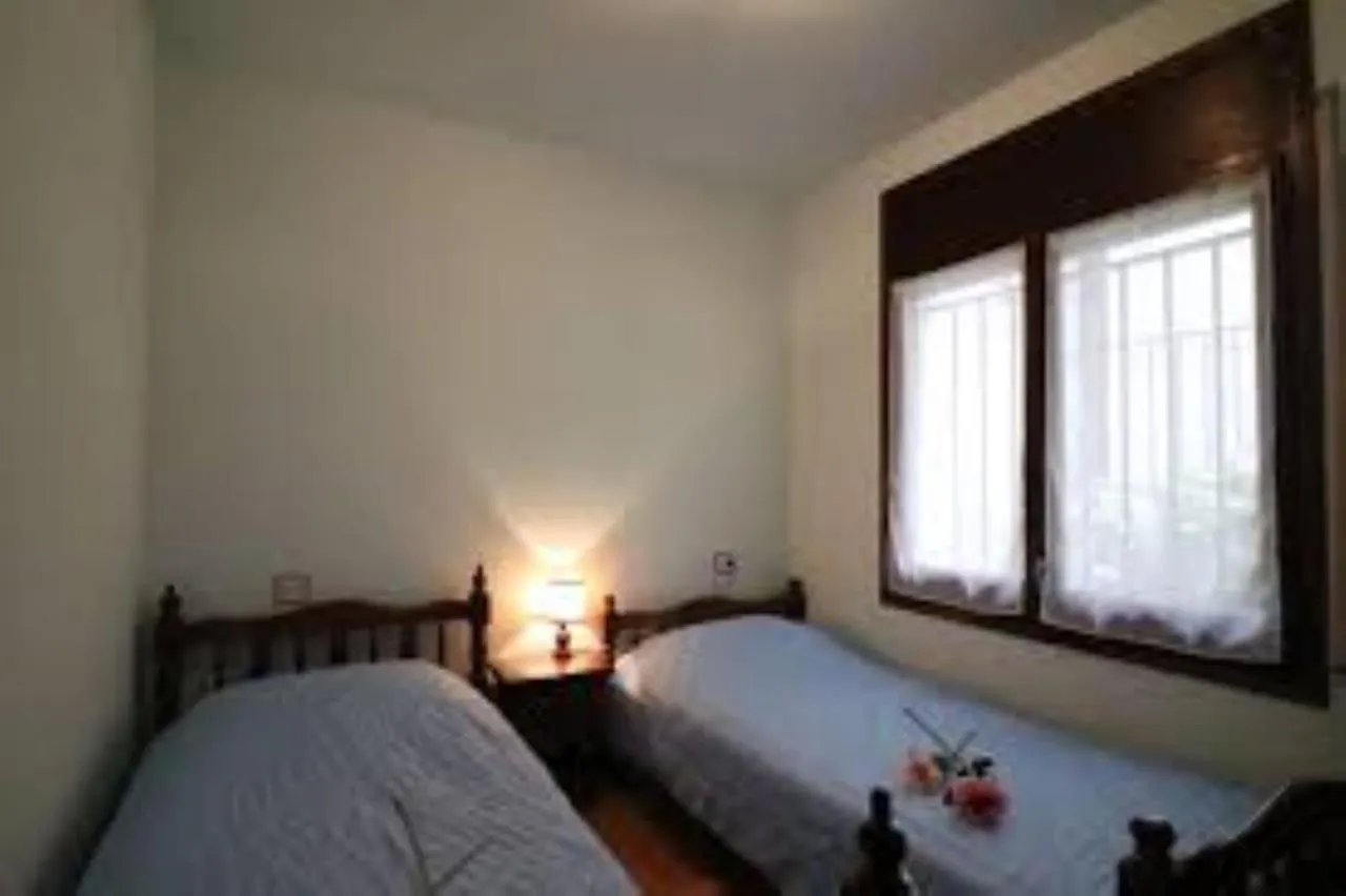 Appartement Jardins I Bjs 26 Roses - Immo Barneda